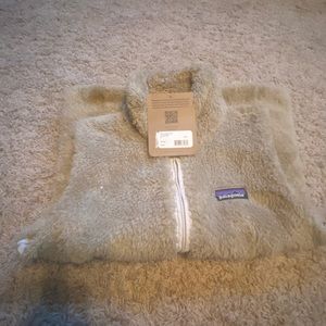 Patagonia vest, brand new. Size small
